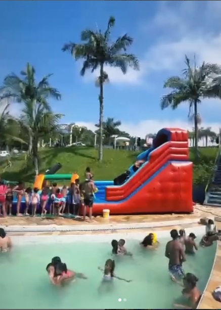 Vista geral das piscinas