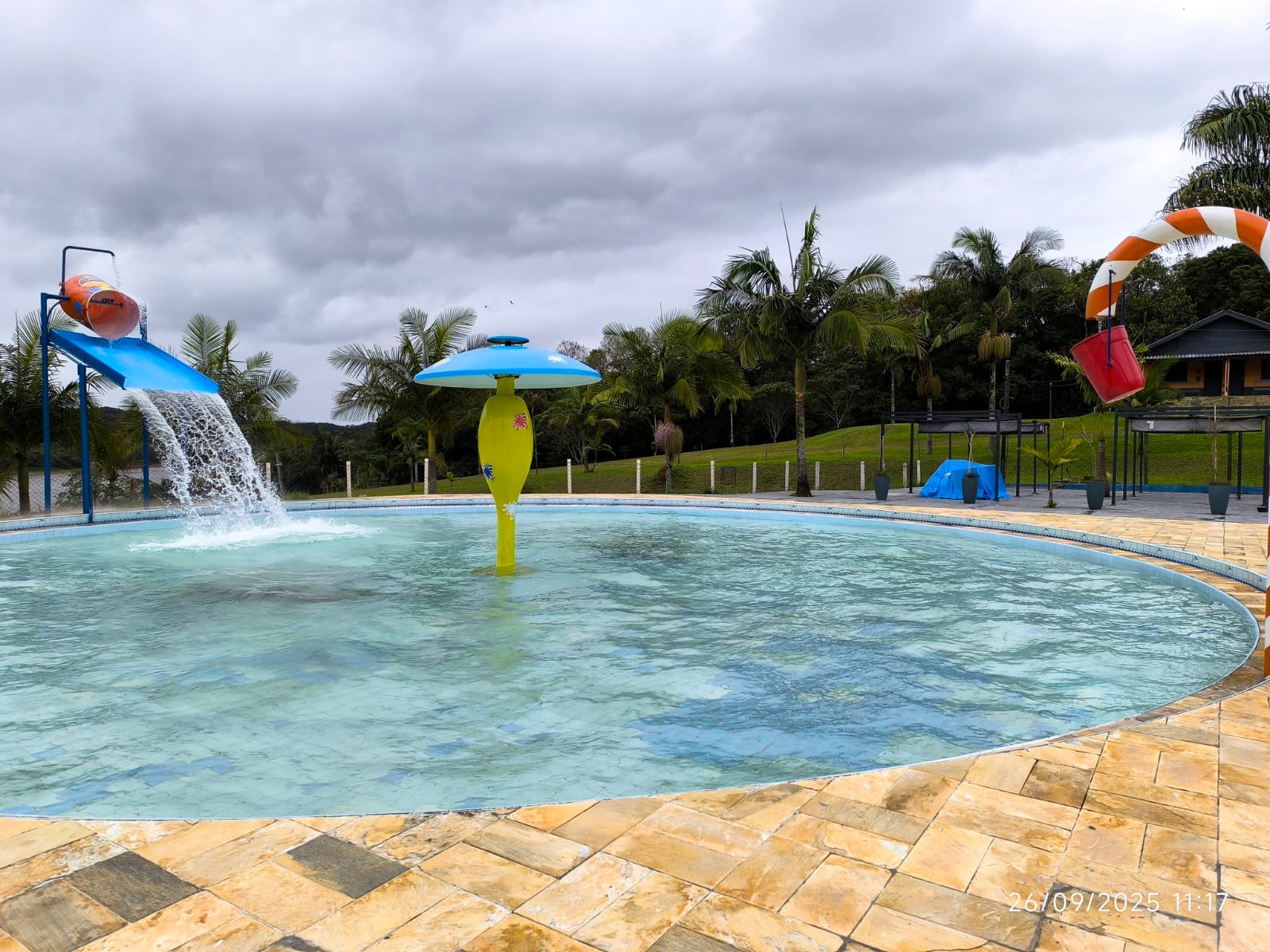 Vista geral das piscinas
